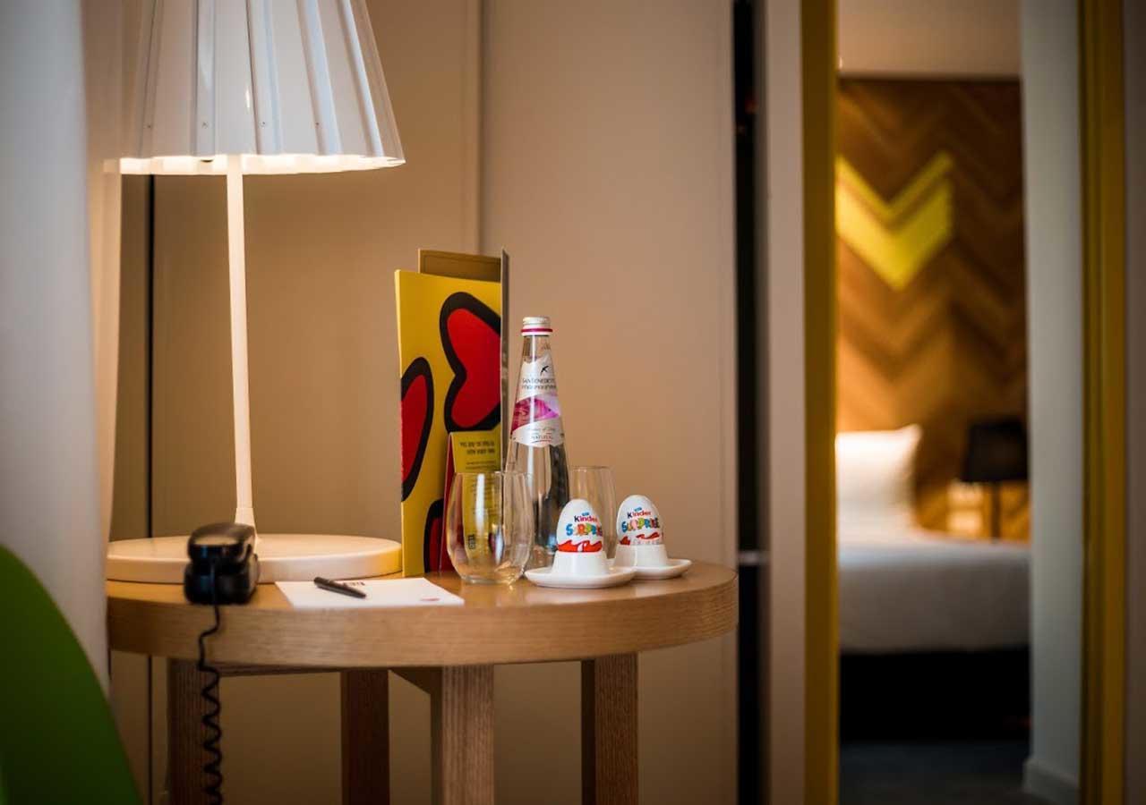 คูคู บูทิก โฮเต็ล Hotel เทลอาวีฟ ภายนอก รูปภาพ
