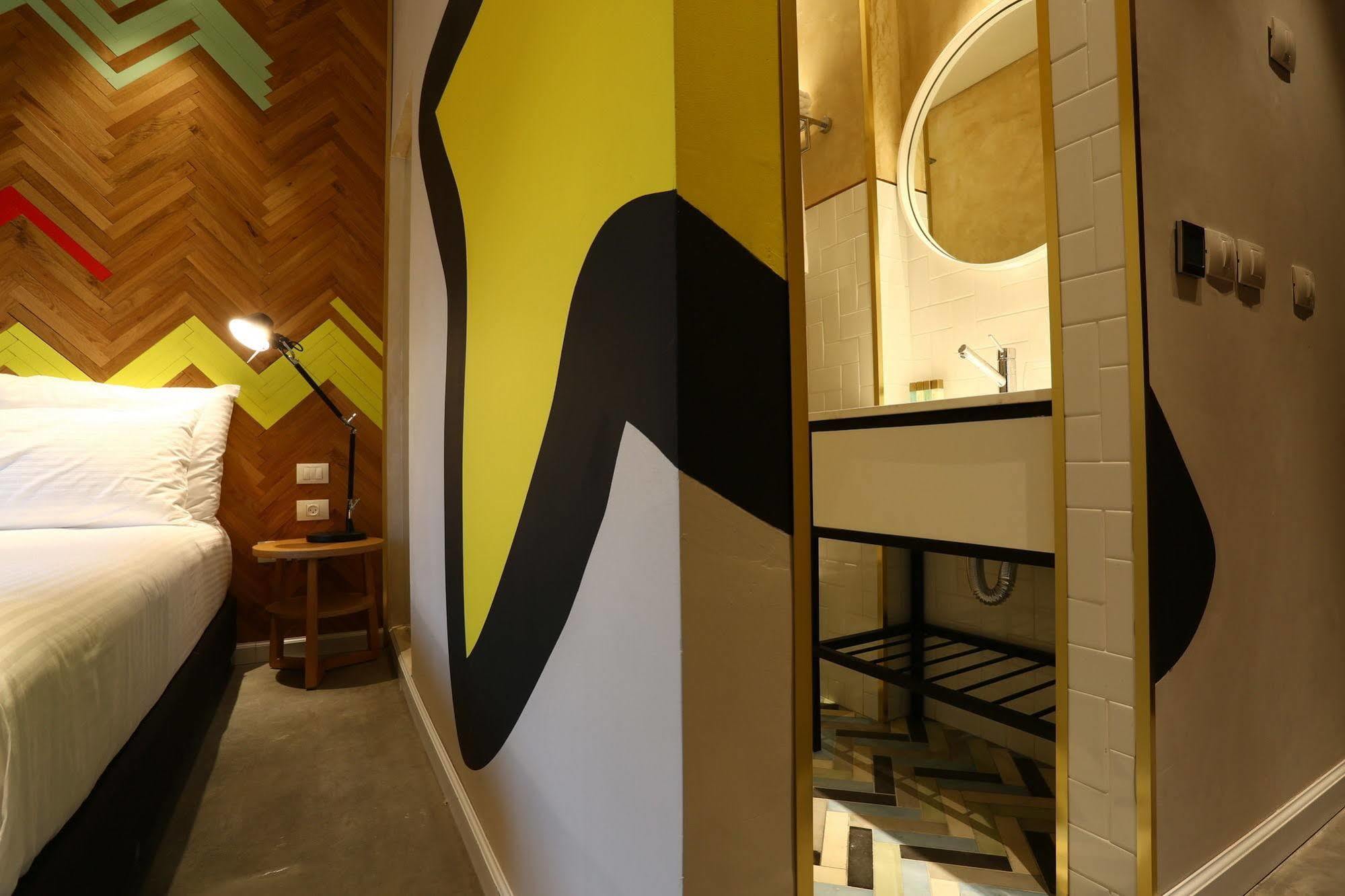 คูคู บูทิก โฮเต็ล Hotel เทลอาวีฟ ภายนอก รูปภาพ