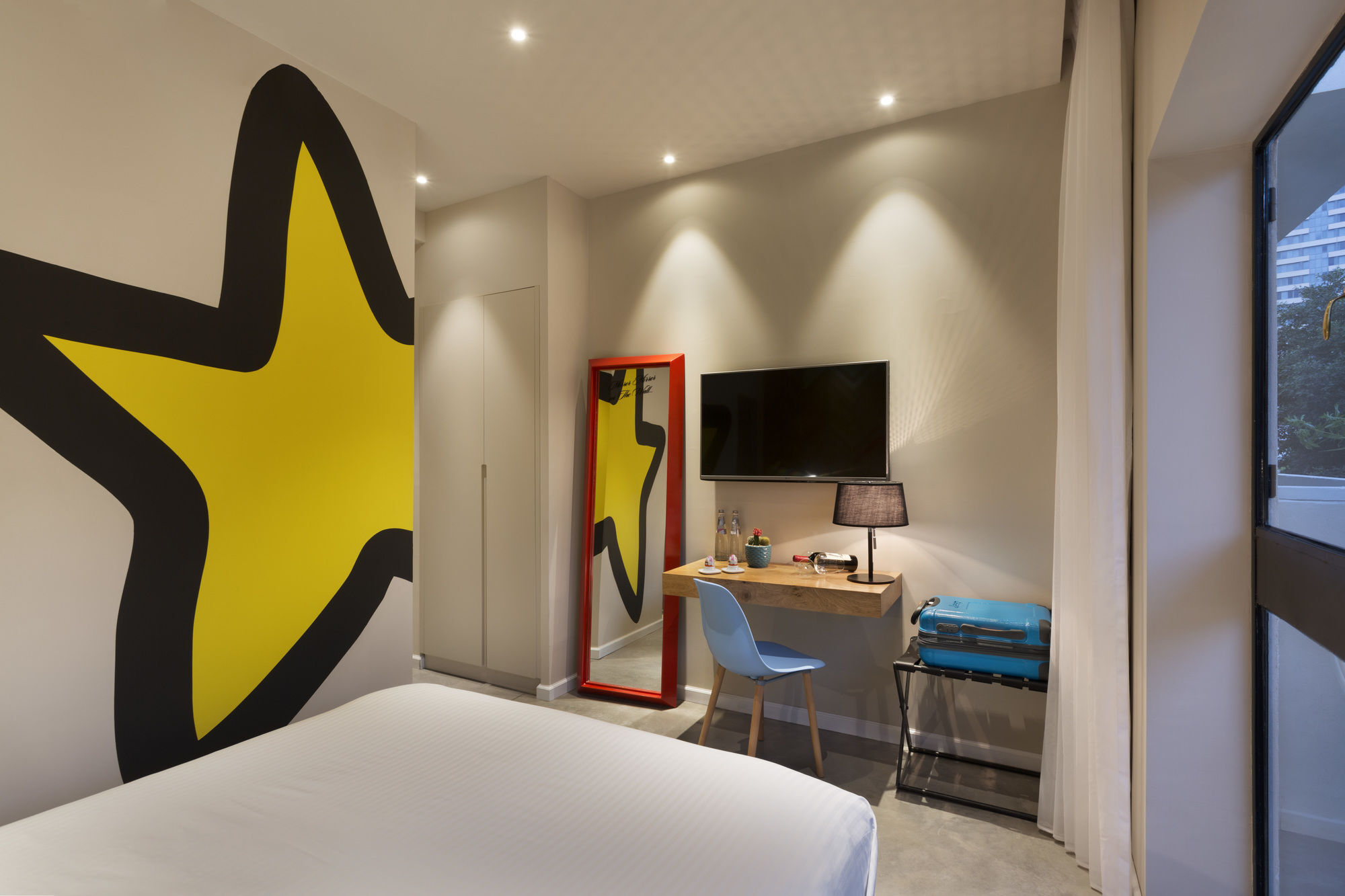 คูคู บูทิก โฮเต็ล Hotel เทลอาวีฟ ภายนอก รูปภาพ